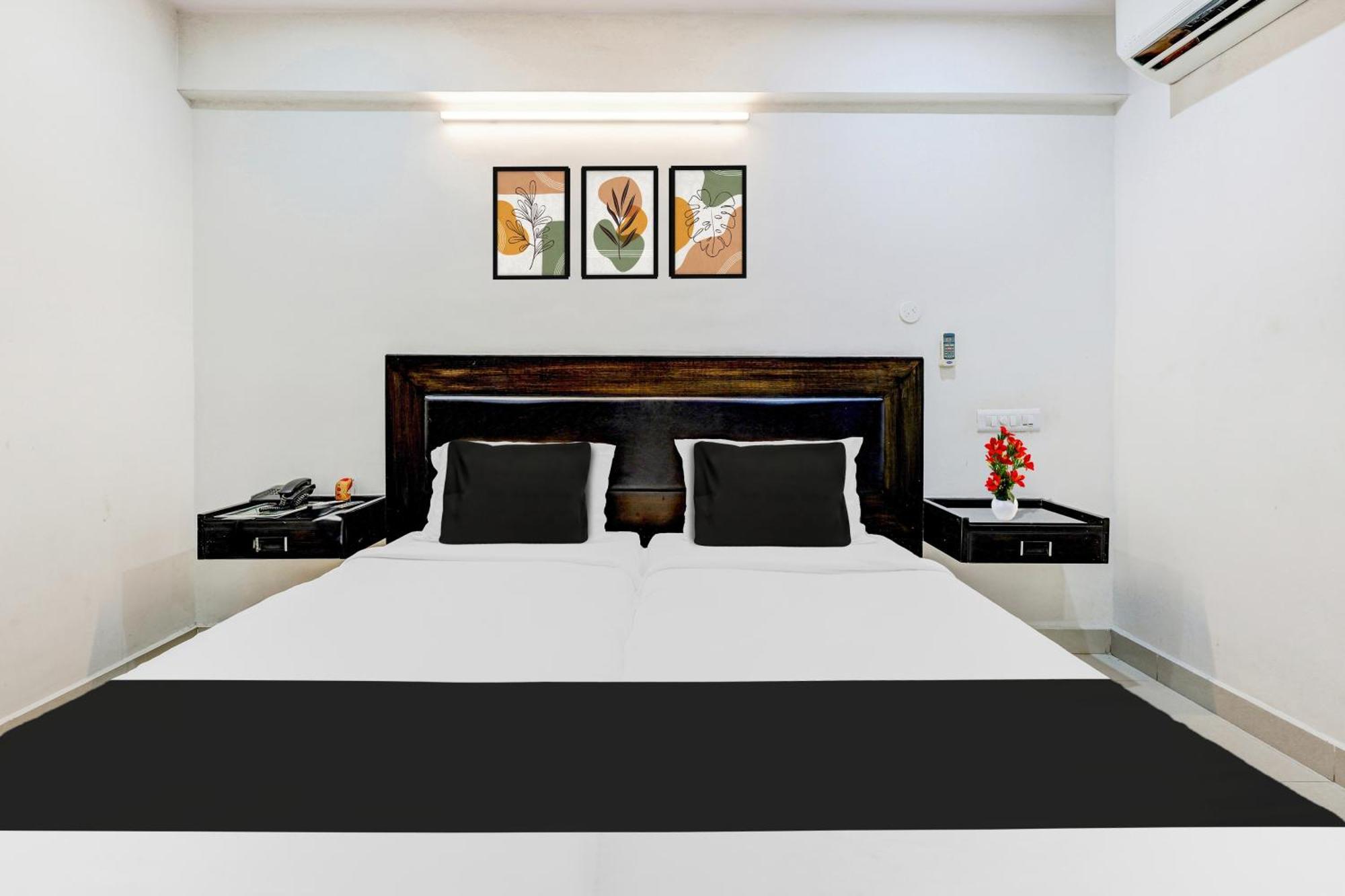 Super Townhouse Gajuwaka Centre Hotel Kurmannapalem Exterior photo